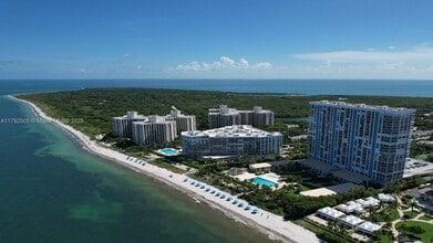 Building Photo - 881 Ocean Dr