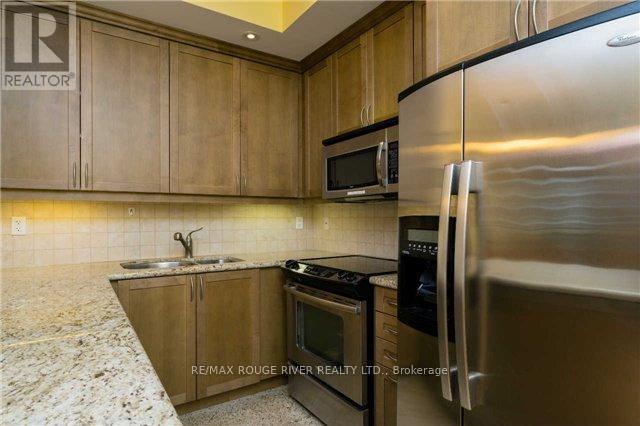 Photo du bâtiment - 628 Fleet St