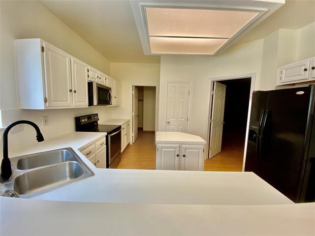 Foto del edificio - 2313 Loretta Ln