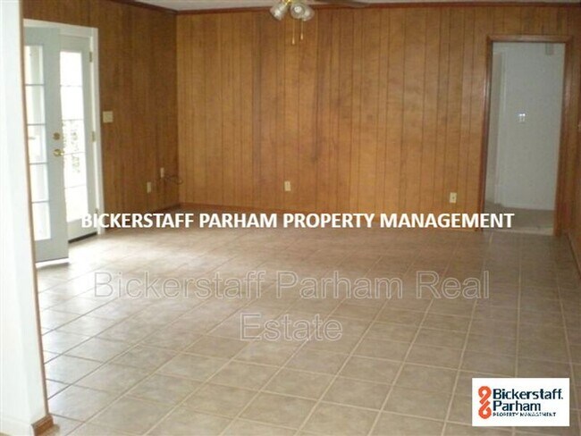 Foto del edificio - 4255 Carlene Dr