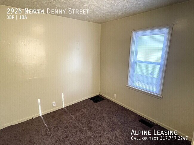 Foto del edificio - 2926 N Denny St