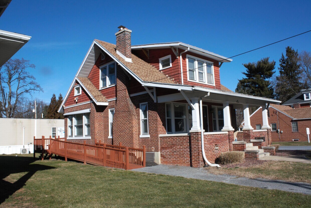 613 16th St, New Cumberland, PA 17070 House Rental in New Cumberland