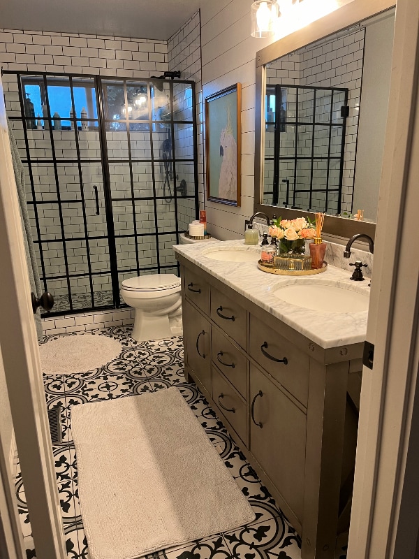 Foto del edificio - 22535 Oak Canyon Rd