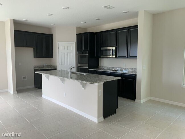 Foto del edificio - 4 br, 3 bath House - 257 Aberdeen St