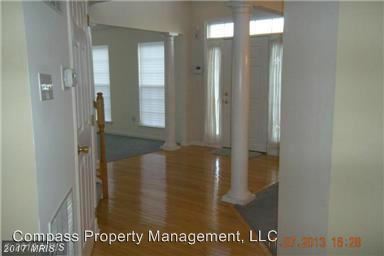 Building Photo - 9808 Angora Dr
