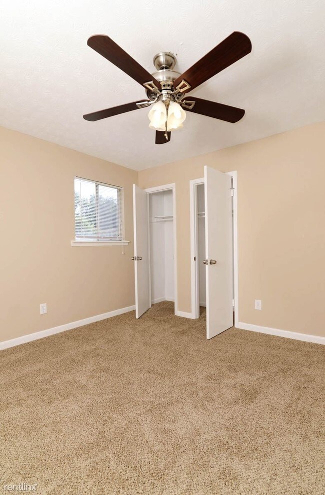 Foto del edificio - 6880 Maddox Rd