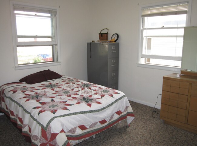 Foto del edificio - 2 bedroom 1 bathroom