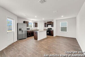 Building Photo - 9915 Western Sedge
