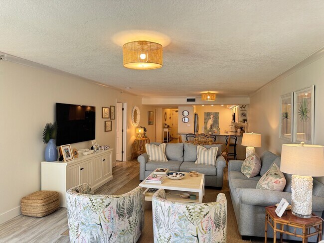 Foto del edificio - 6650 Sunset Way