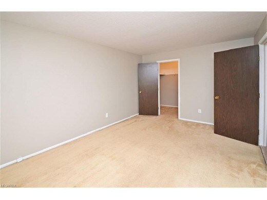 Building Photo - 27345 Westown Blvd