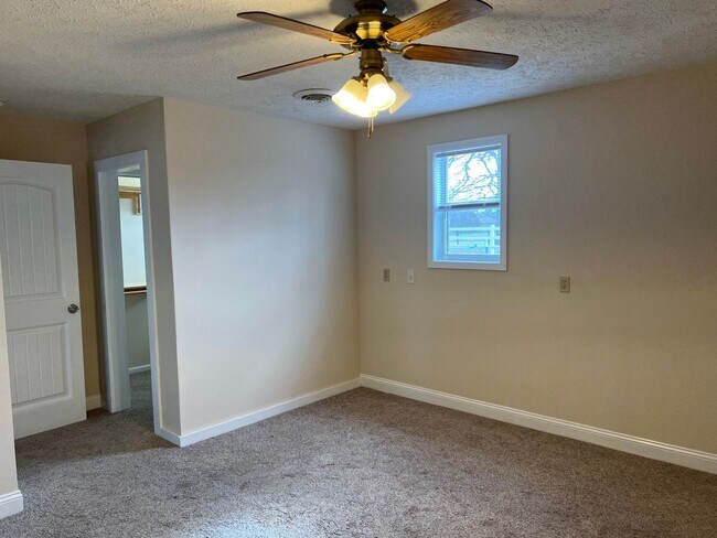 Foto del edificio - Marshfield Rental Home