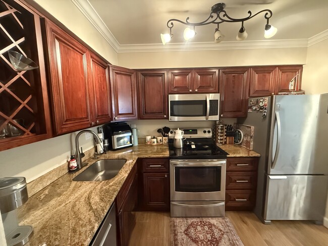 Building Photo - 1494 Del Rio Cir