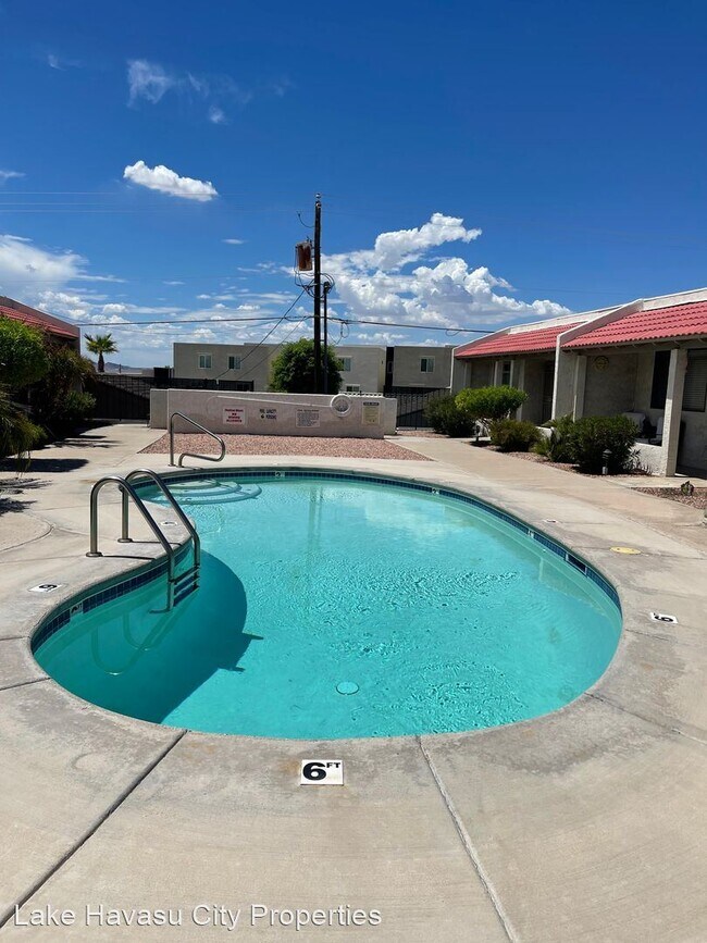 Building Photo - 2 br, 2 bath House - 101 Mulberry Unit 5