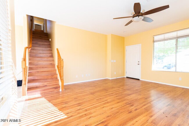 Foto del edificio - 1296 E Weatherby Way