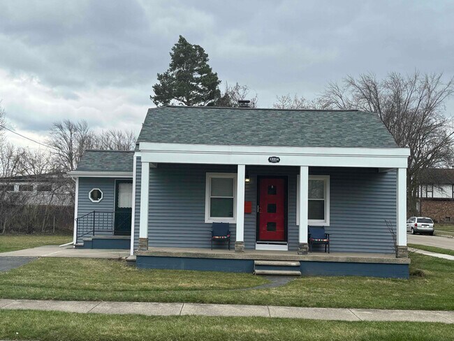 Foto del edificio - 12214 Louisiana Ave