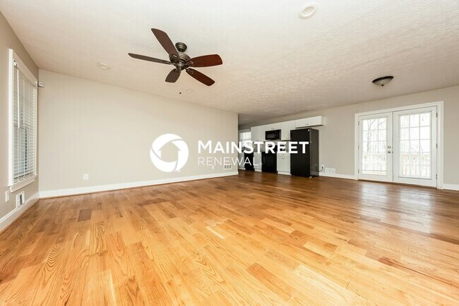 Foto del edificio - 4 Bedroom Pet-Friendly Home in Douglasville, GA with Main Street Renewal