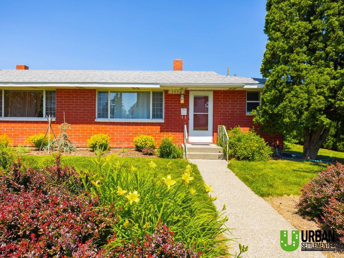 Foto principal - 1002 W Rockwell Ave