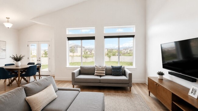Foto del edificio - 26 N 350 E St