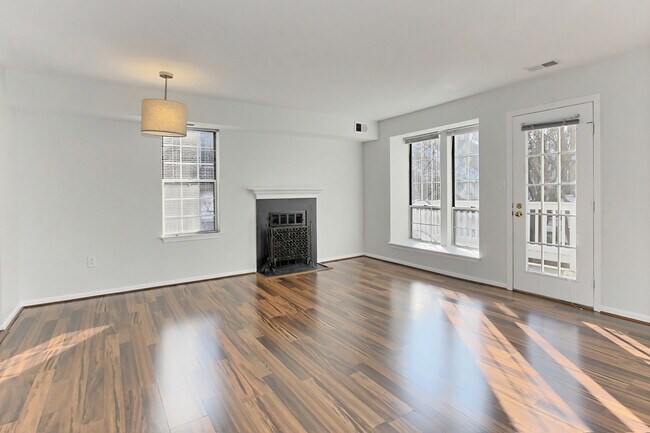 Foto del edificio - 2616 S Arlington Mill Dr