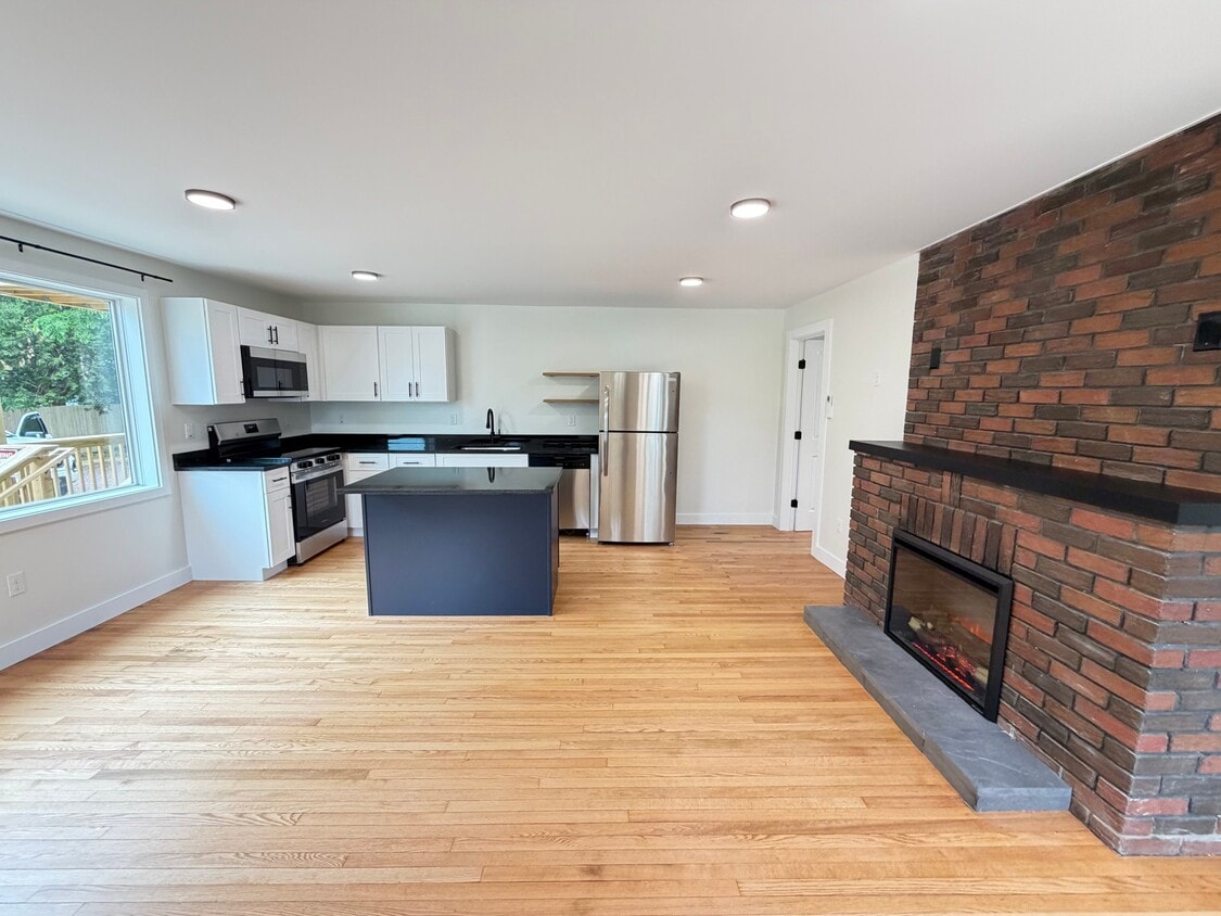 Photo - 20 Poirier Pl (Burlington, VT)