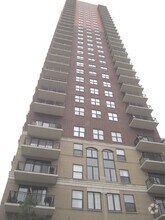 Building Photo - 41 E 8th St