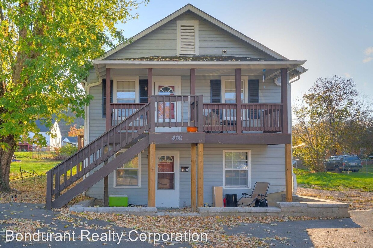 Foto principal - 409 Downey St