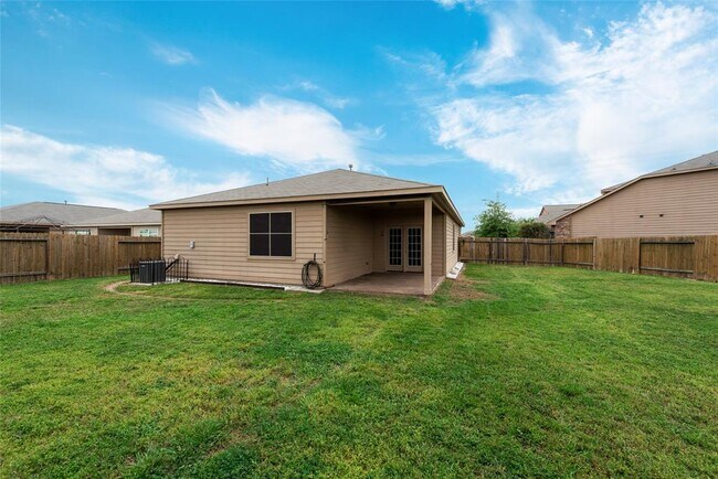 Building Photo - 16103 Duck Tail Ln
