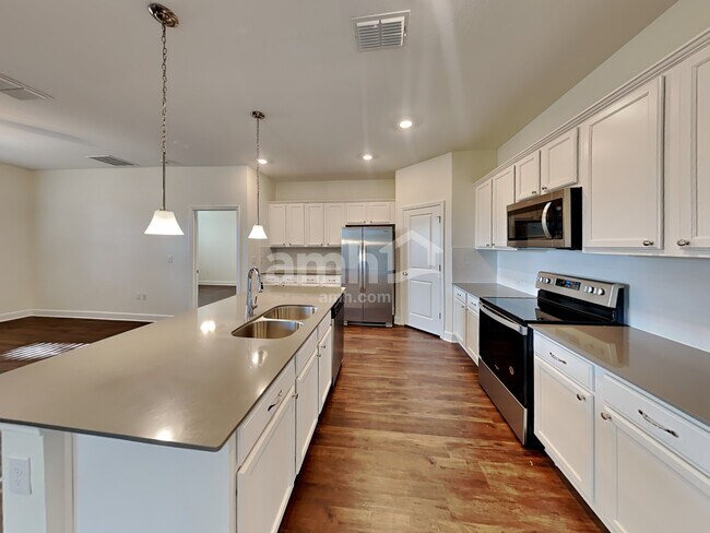 Foto del edificio - 3170 Bridge Haven Dr