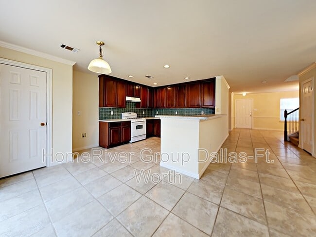 Building Photo - 9316 Manassas Ridge