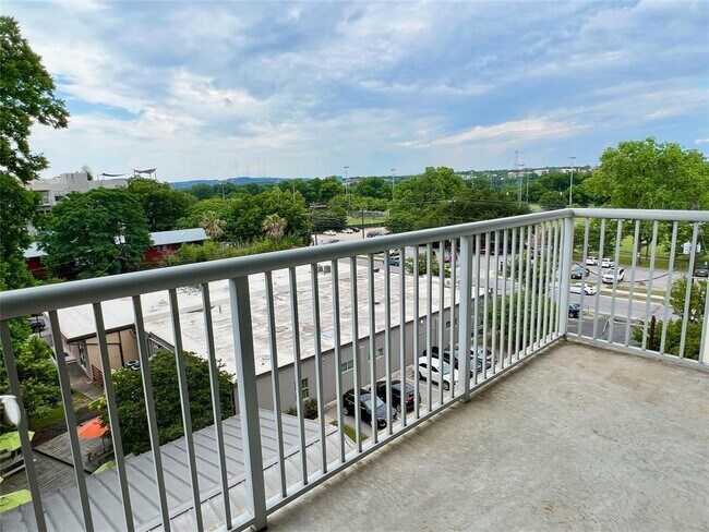 Building Photo - 1600 Barton Springs Rd