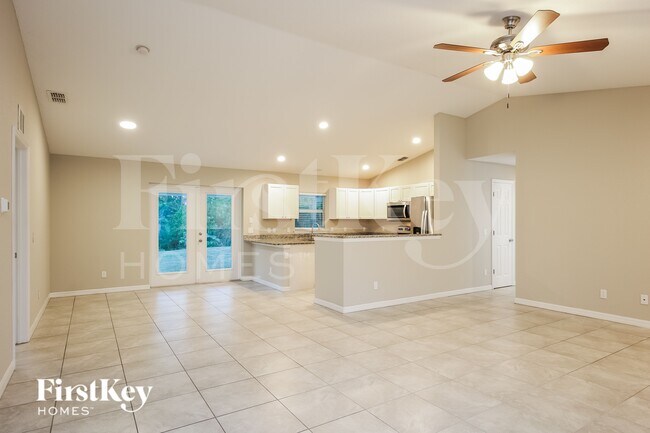 Foto del edificio - 6193 Seaport St