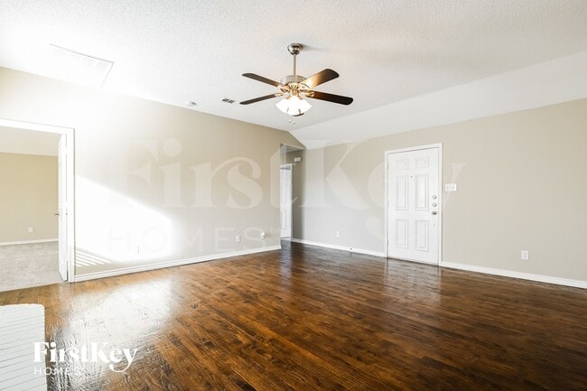 Foto del edificio - 2620 Buck Dr