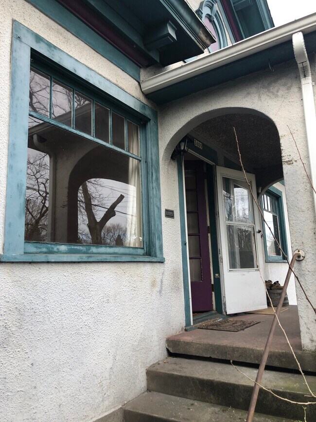 Foto del edificio - 3409 SE 22nd Ave