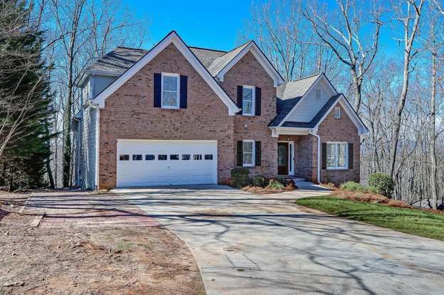 Building Photo - 2555 Highland Pointe Dr