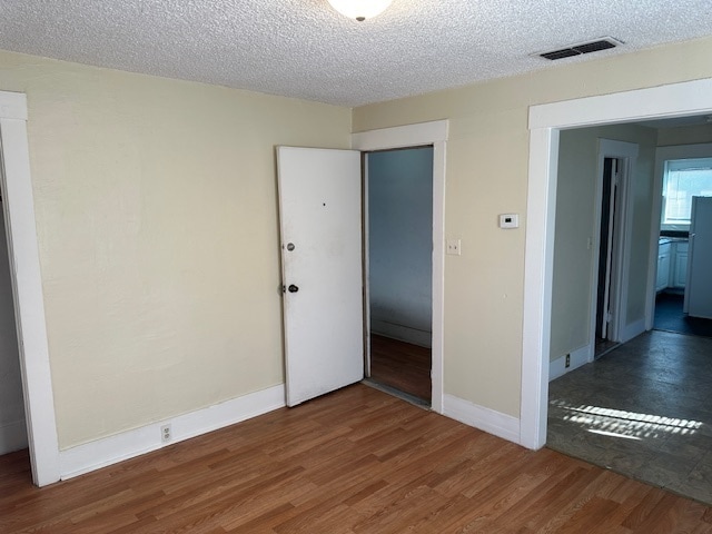 Building Photo - Modesto 1 Bedroom 1 Bathroom Apartment