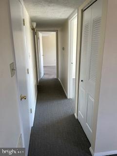 Building Photo - 830 Heather Ridge Dr