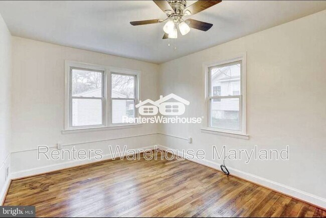 Photo - 3219 Taylor Ave Apartment