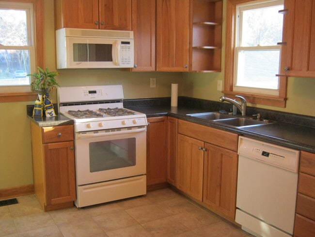 Building Photo - 3BR Single Family home in LaVale