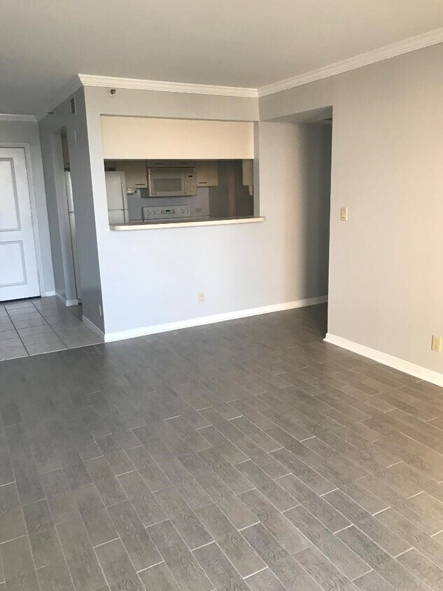 Foto del edificio - 3525 Sage Rd
