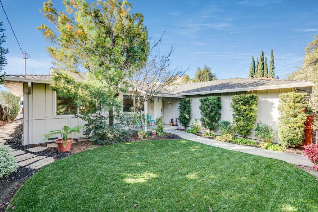 Primary Photo - 10661 Porter Ln