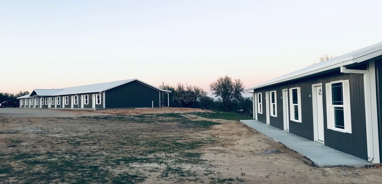 Building Photo - 5415 Co Rd 456