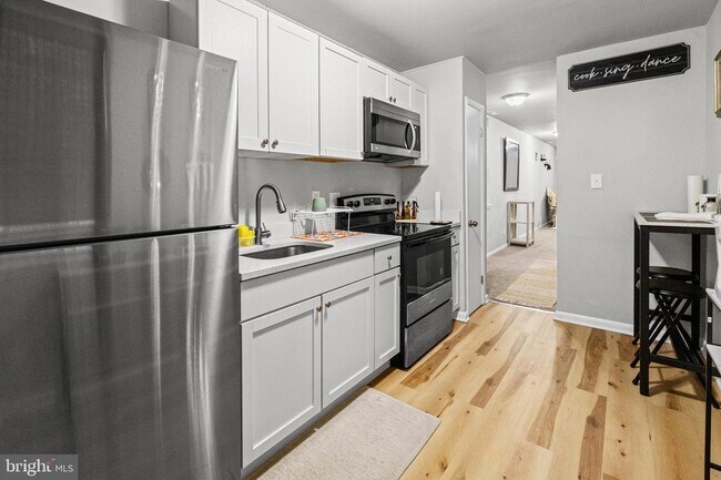 Foto del edificio - 2236 Orleans St