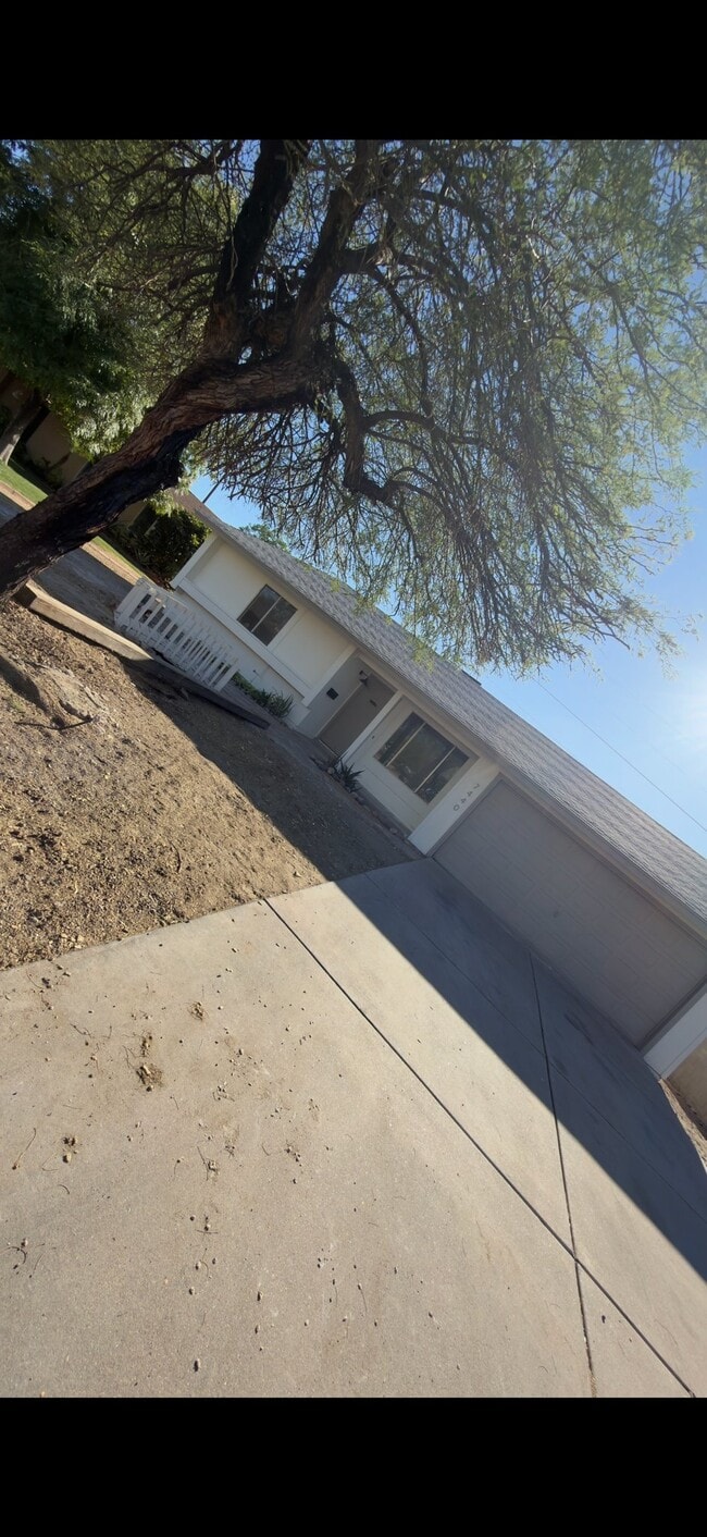 Photo - 7440 S 46th St. House