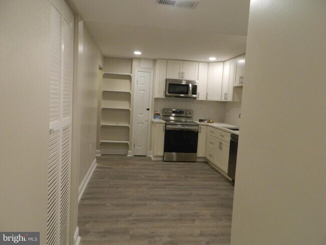 Foto del edificio - 7656 Kindler Rd