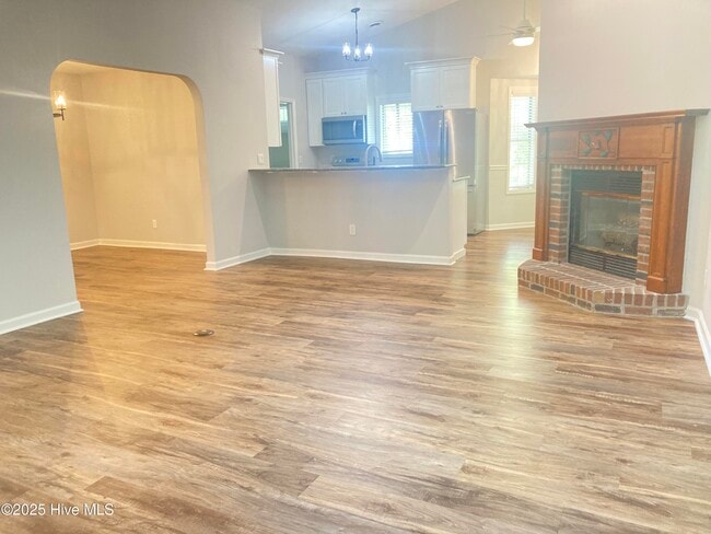 Building Photo - 8 Sand Dollar Dr
