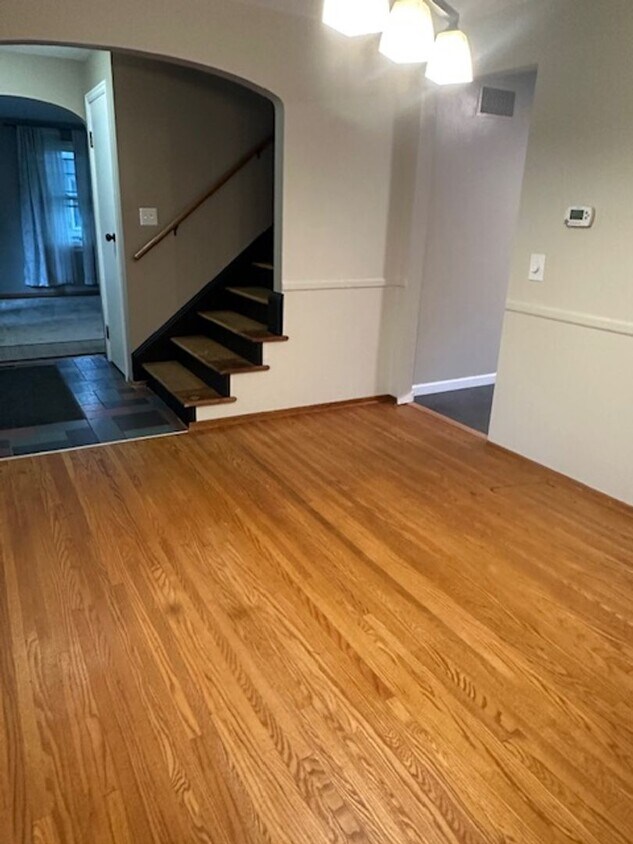 Foto principal - 1614 Stone Rd