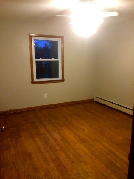 Building Photo - 5 N Maple Ave