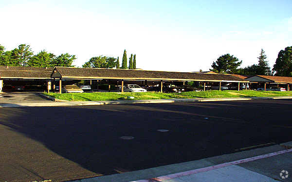 Building Photo - Tabor Apartments