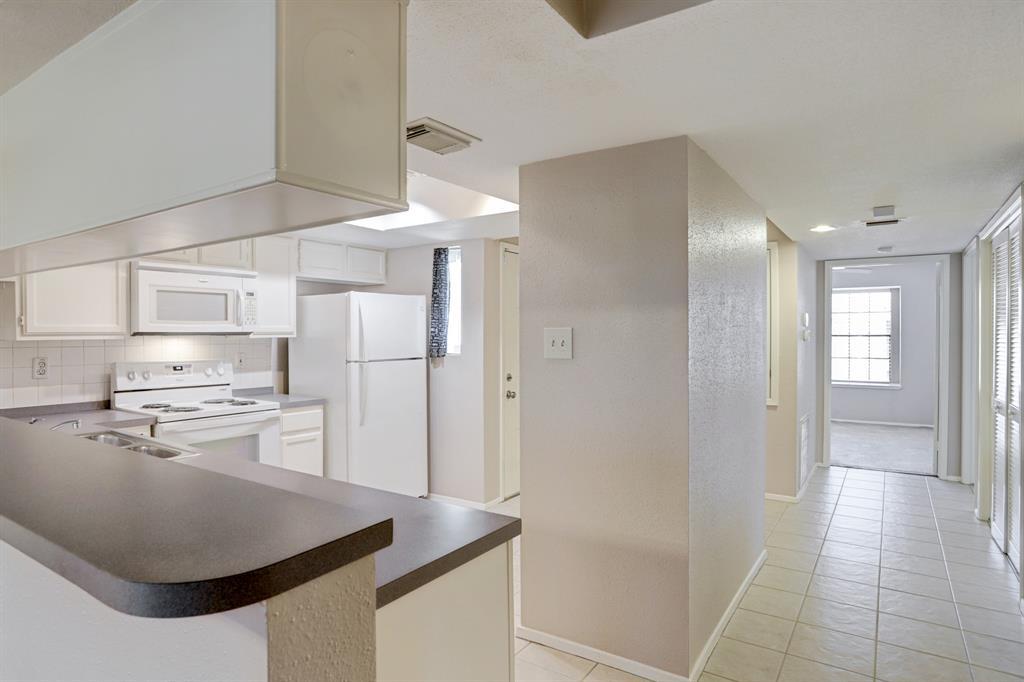 14911 Wunderlich Dr Unit 412, Houston, TX 77069 Condo for Rent in