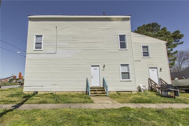 Building Photo - WILLOUGHBY BEACH / NAVAL BASE AREA FOR RENT!!